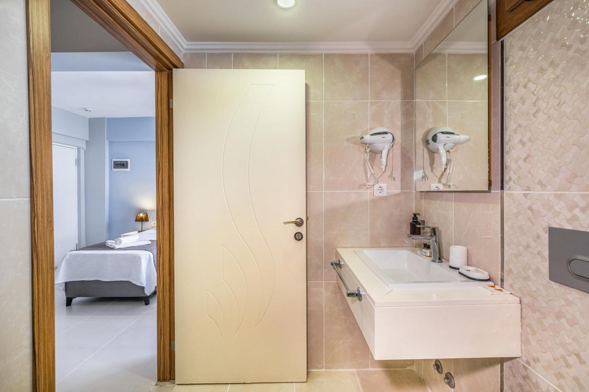 Himm Hotel Kaş Ngoại thất bức ảnh
